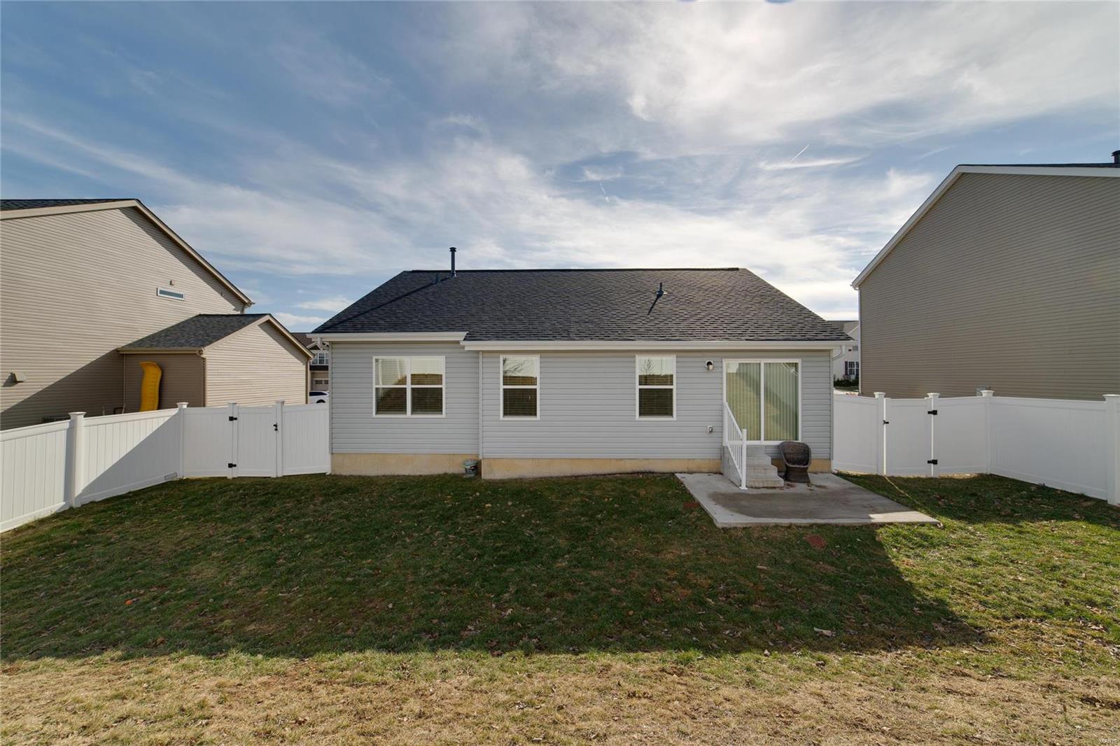 827 Bluff Brook Drive