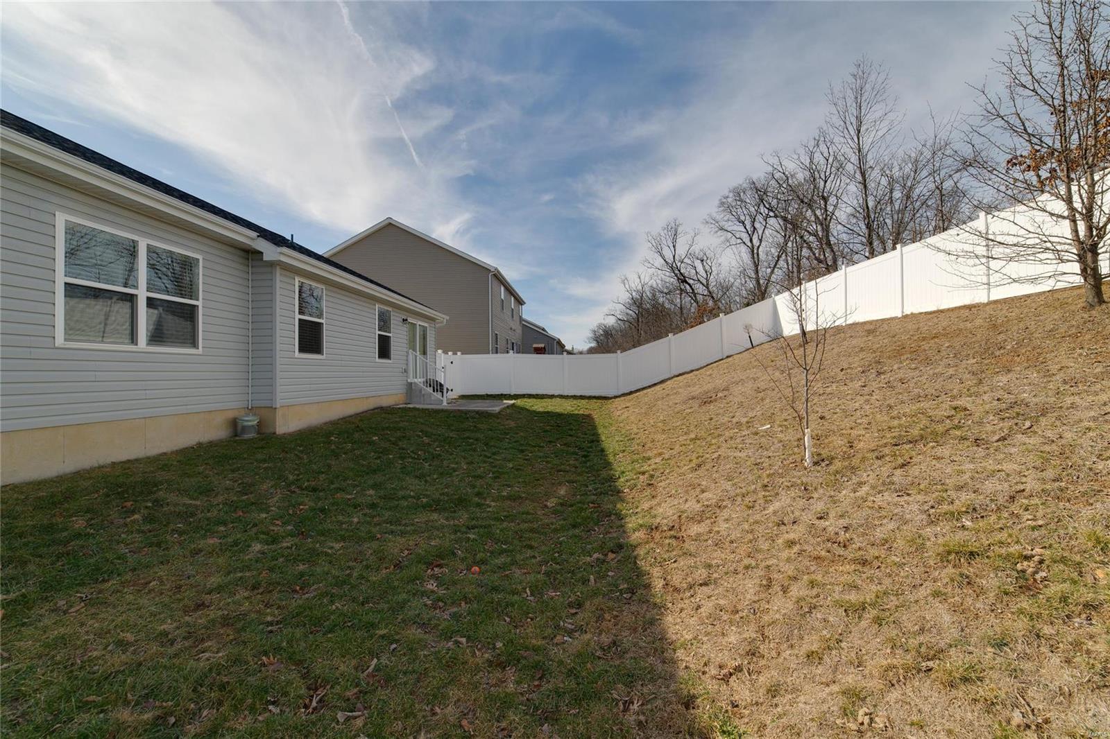 827 Bluff Brook Drive