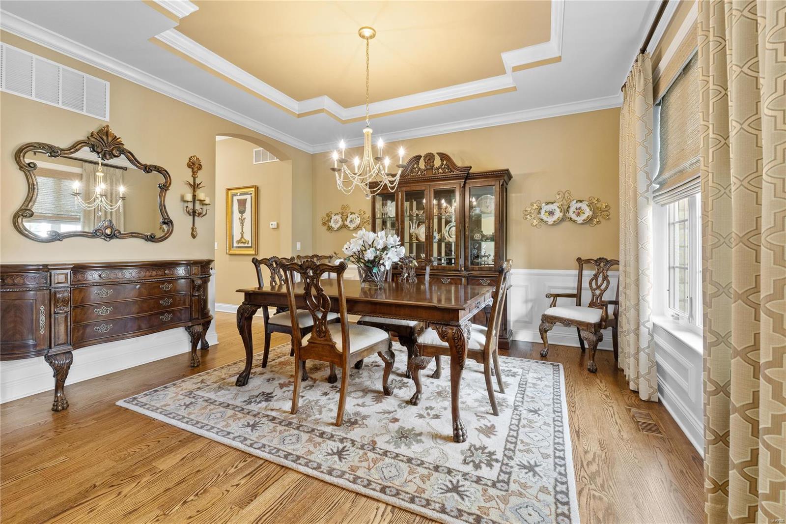 30 Meadowbrook Country Club Est