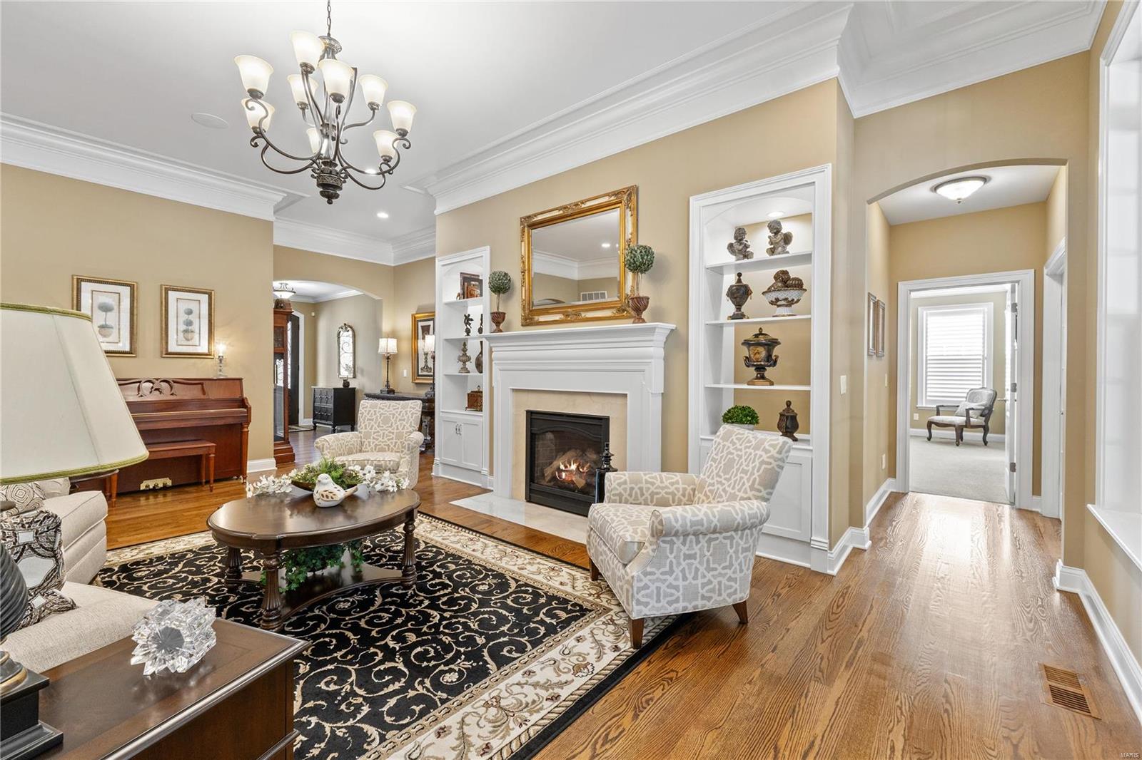 30 Meadowbrook Country Club Est