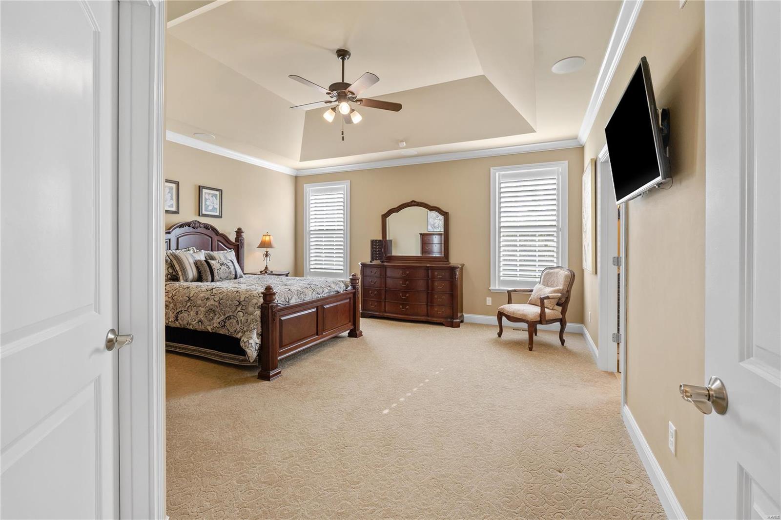 30 Meadowbrook Country Club Est