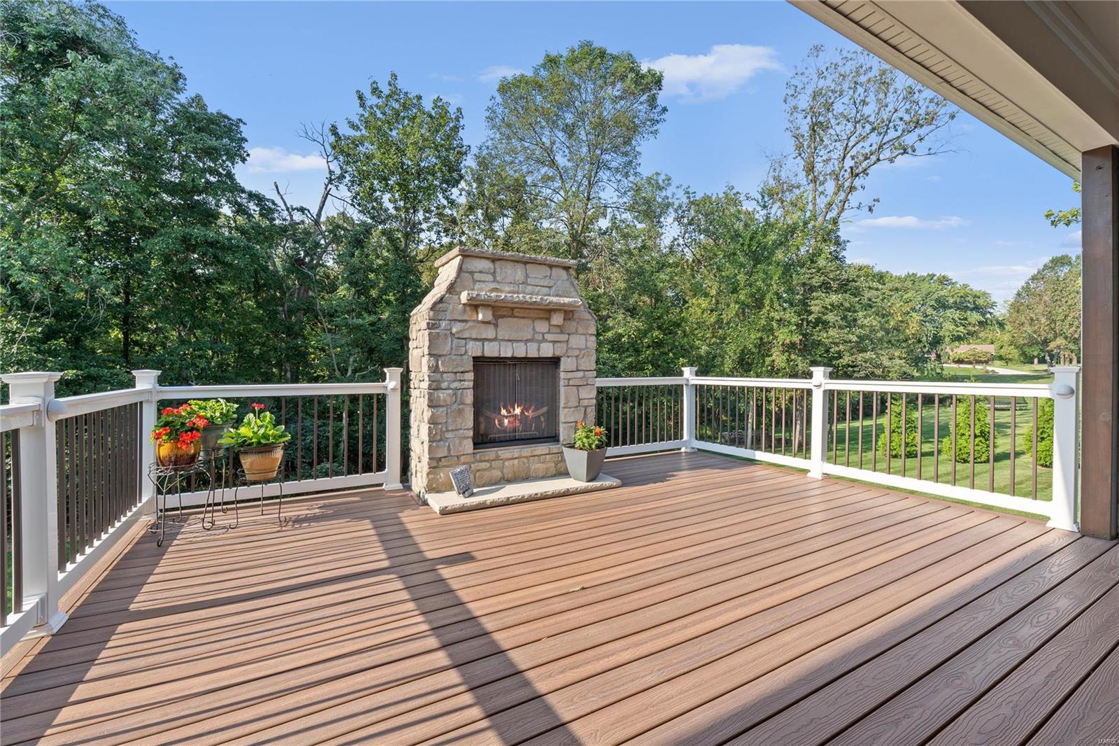 30 Meadowbrook Country Club Est