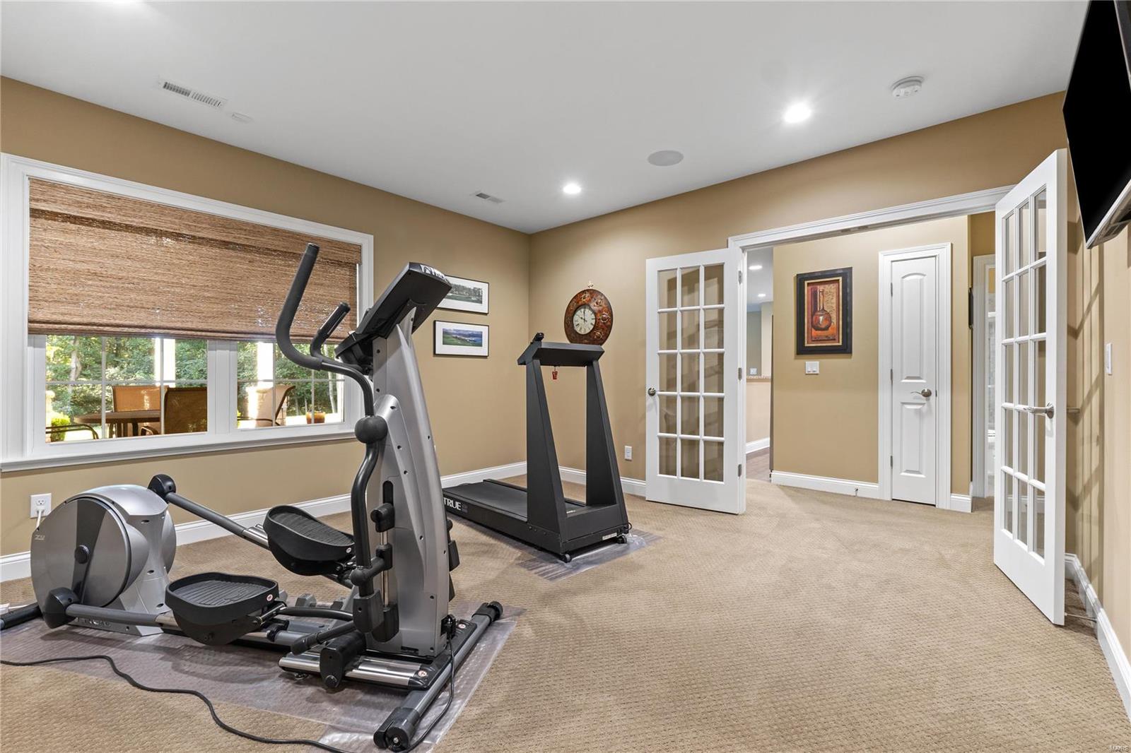 30 Meadowbrook Country Club Est