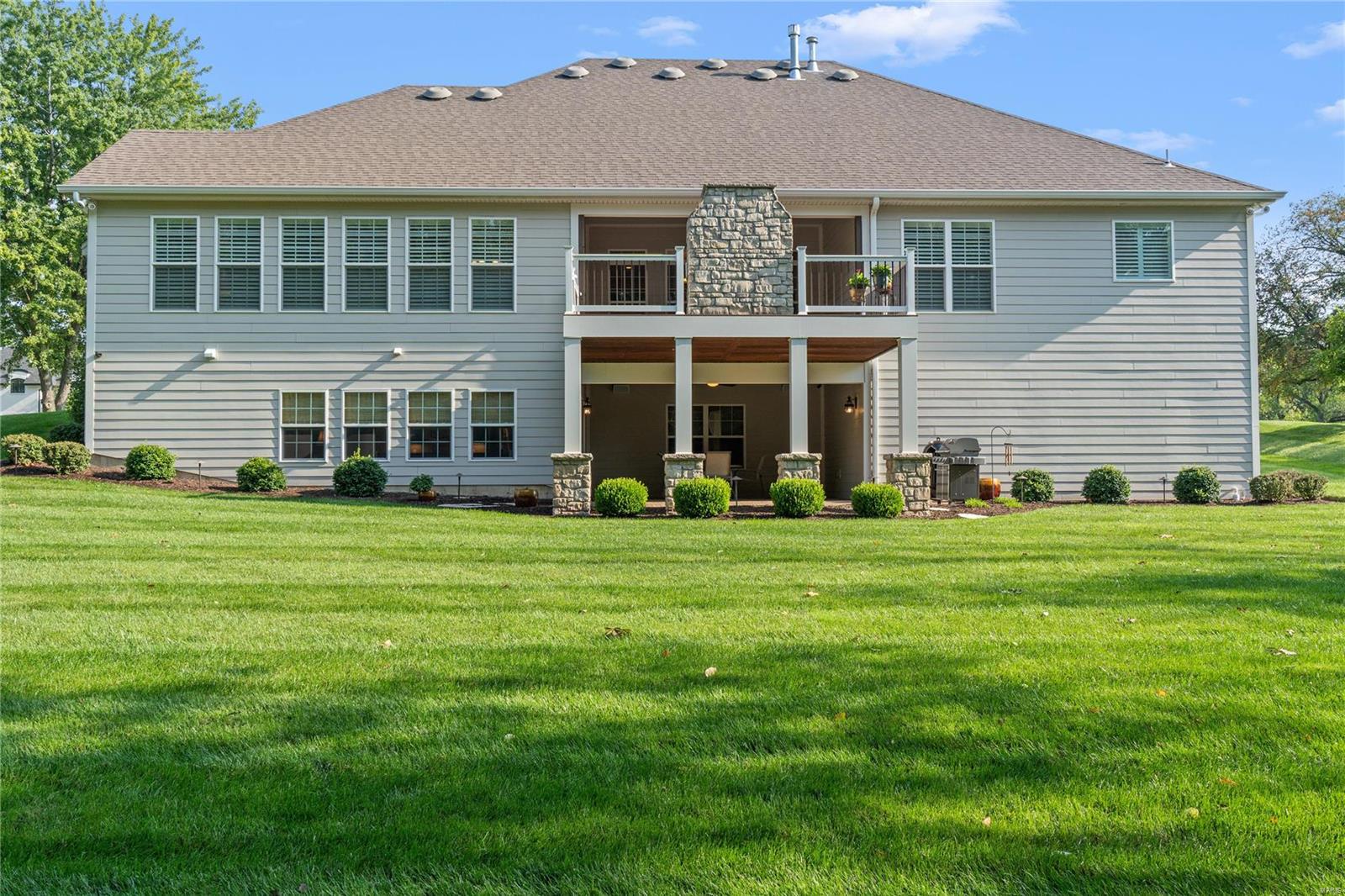 30 Meadowbrook Country Club Est