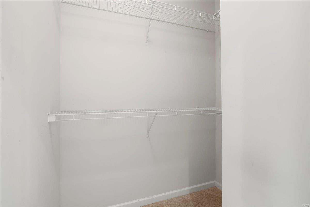 1228 Castle Gate Villas Dr