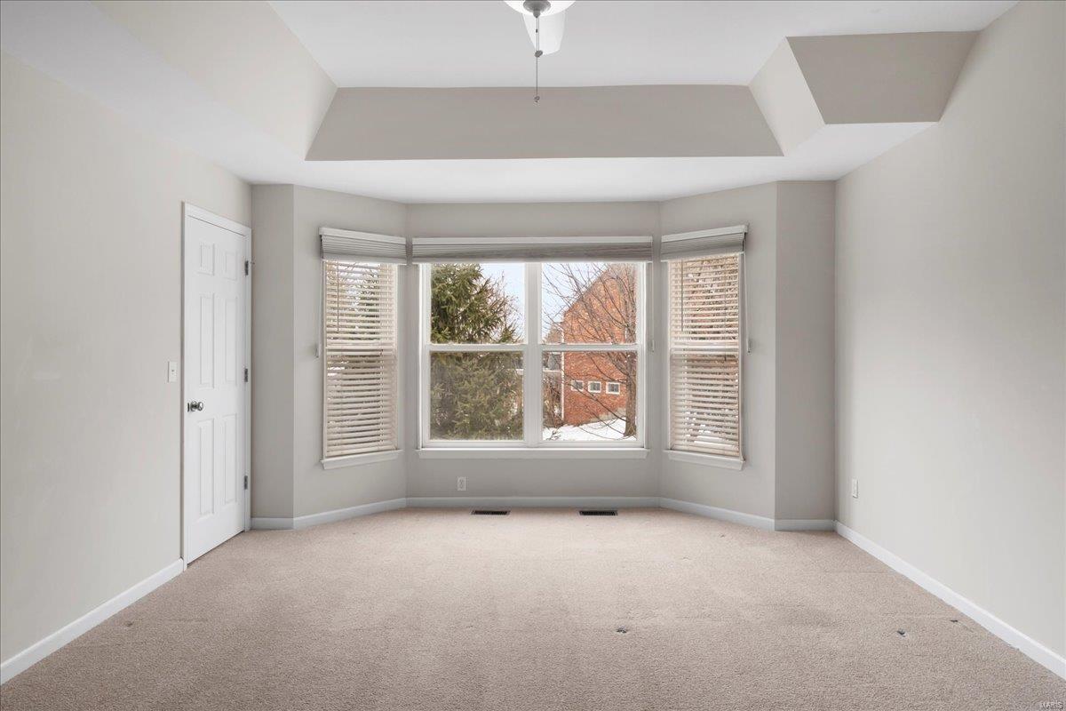 1228 Castle Gate Villas Dr