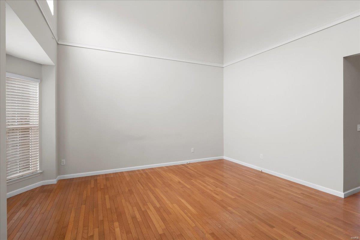 1228 Castle Gate Villas Dr