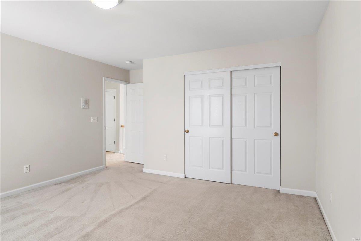 1228 Castle Gate Villas Dr