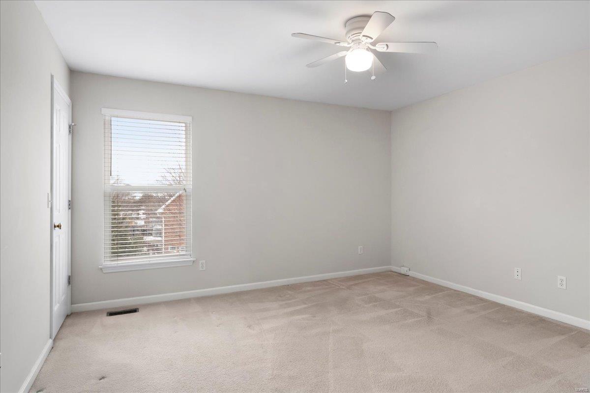 1228 Castle Gate Villas Dr