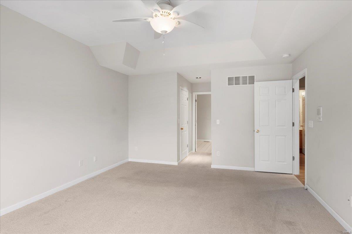 1228 Castle Gate Villas Dr