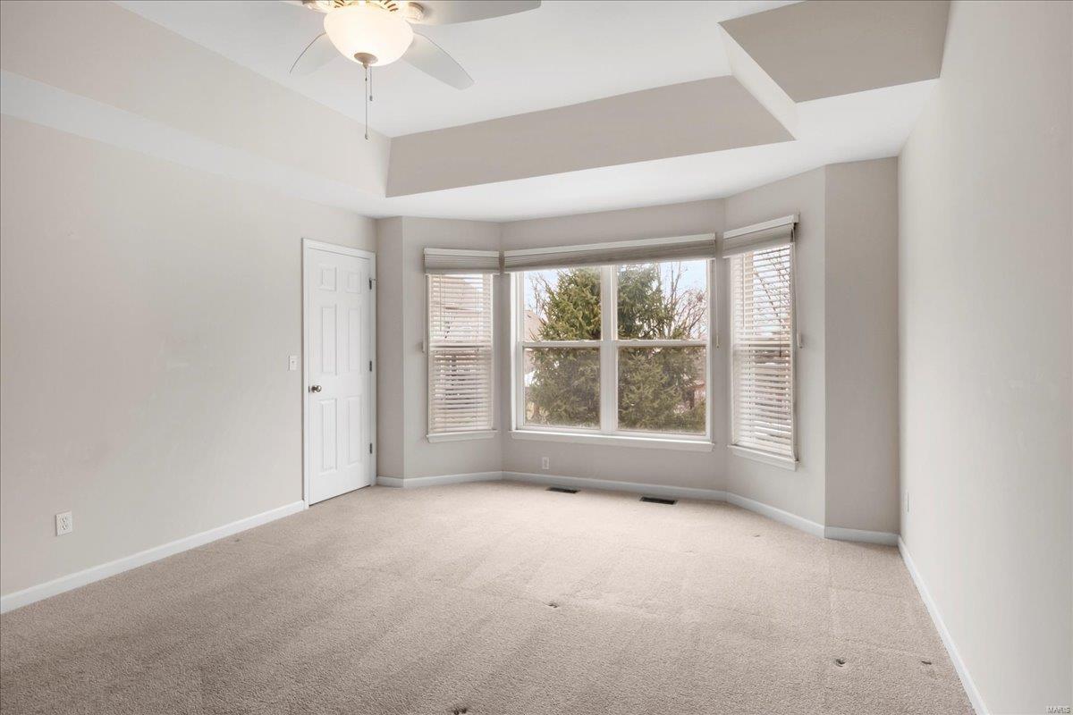 1228 Castle Gate Villas Dr