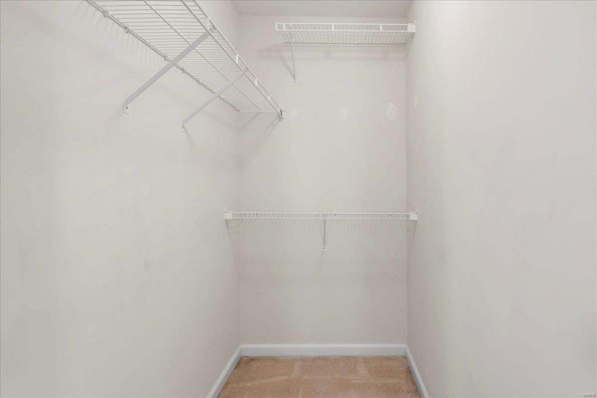 1228 Castle Gate Villas Dr