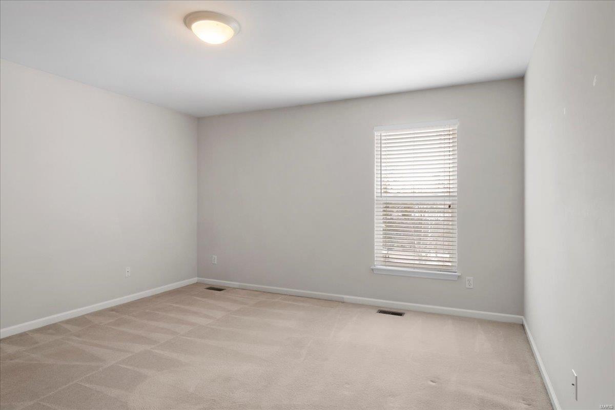 1228 Castle Gate Villas Dr