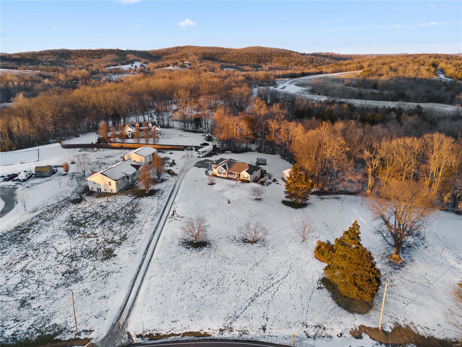 906 Autumn Knoll Place