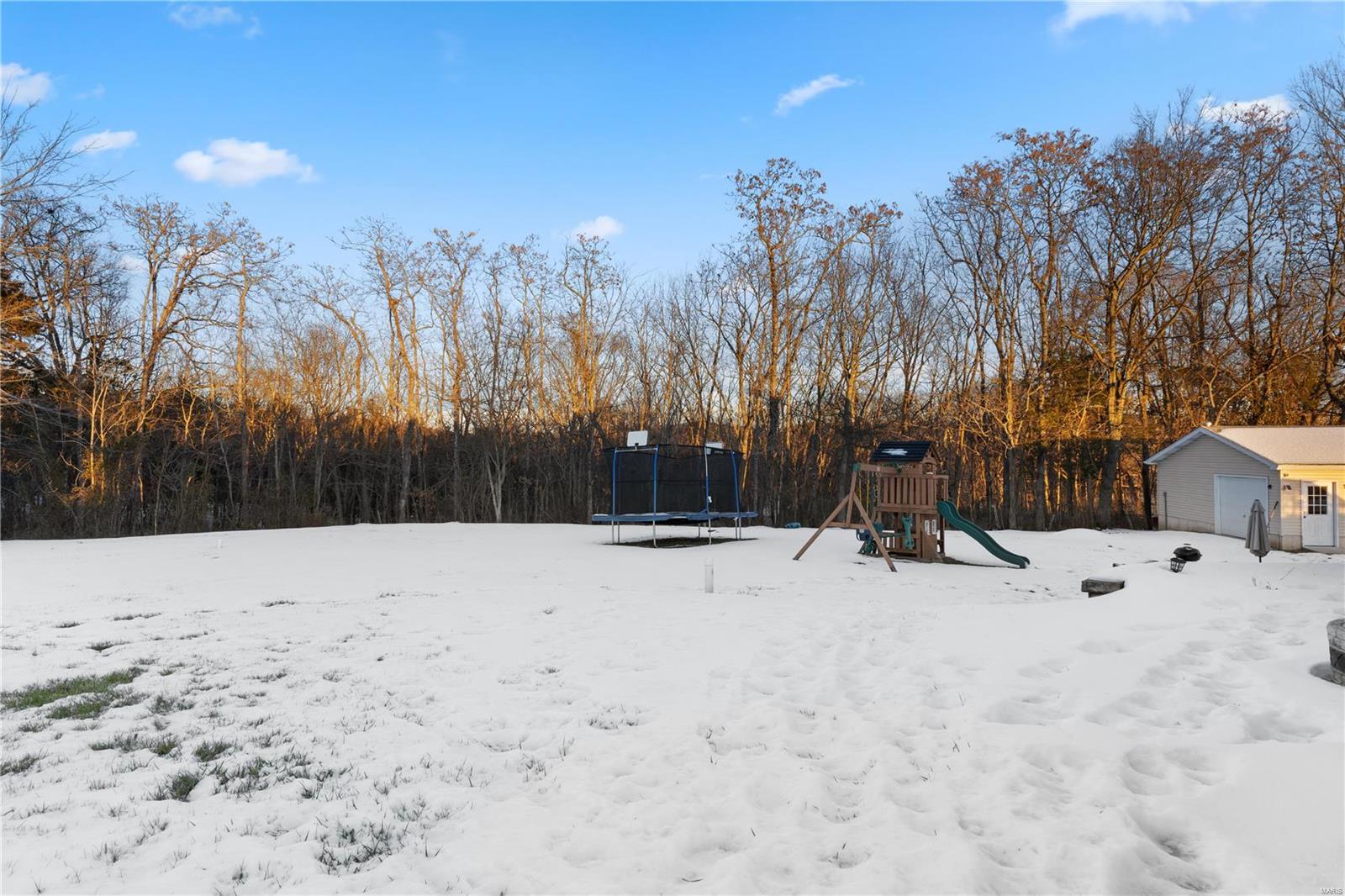 906 Autumn Knoll Place