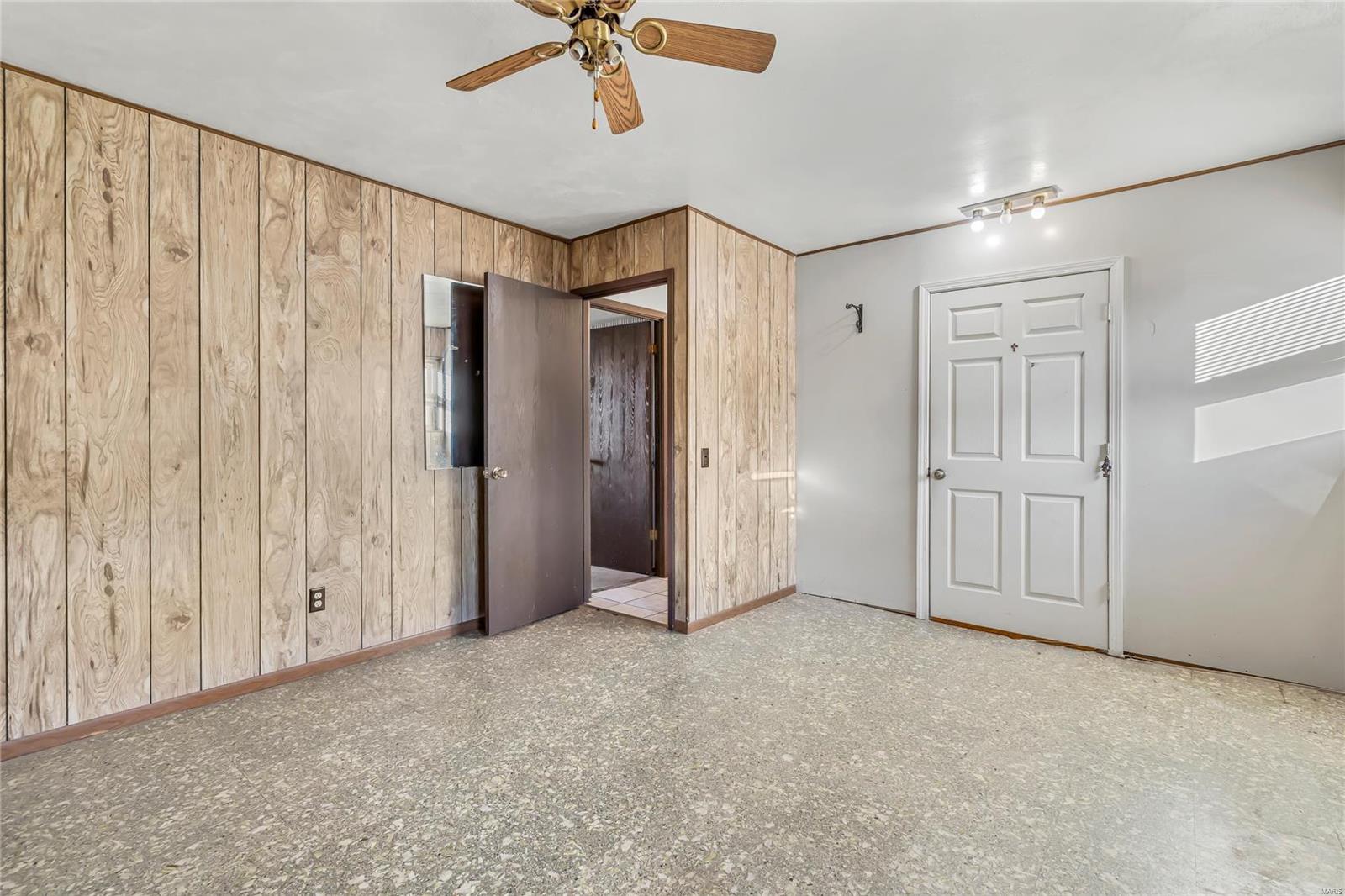 2445 Indiancup Drive
