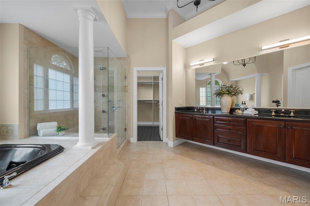 11 Summerhill Ln
