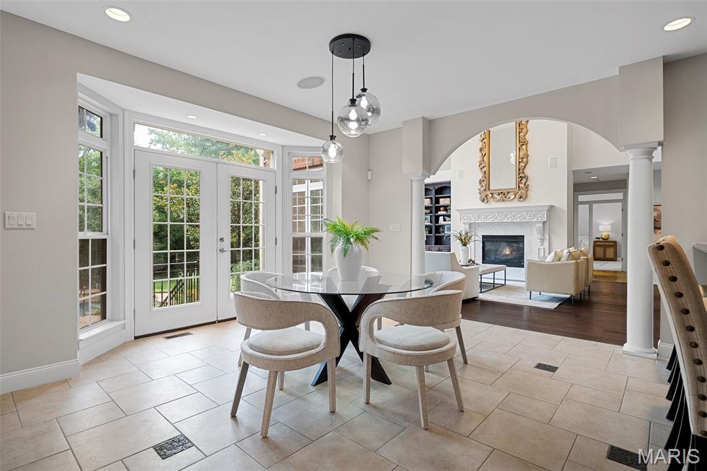 11 Summerhill Ln