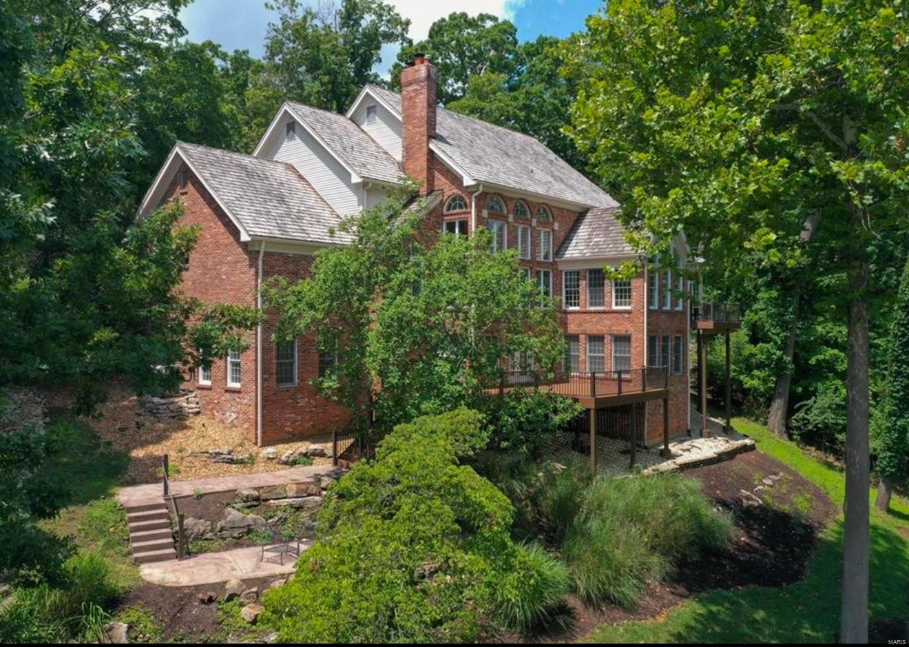 235 Saint Georges Drive