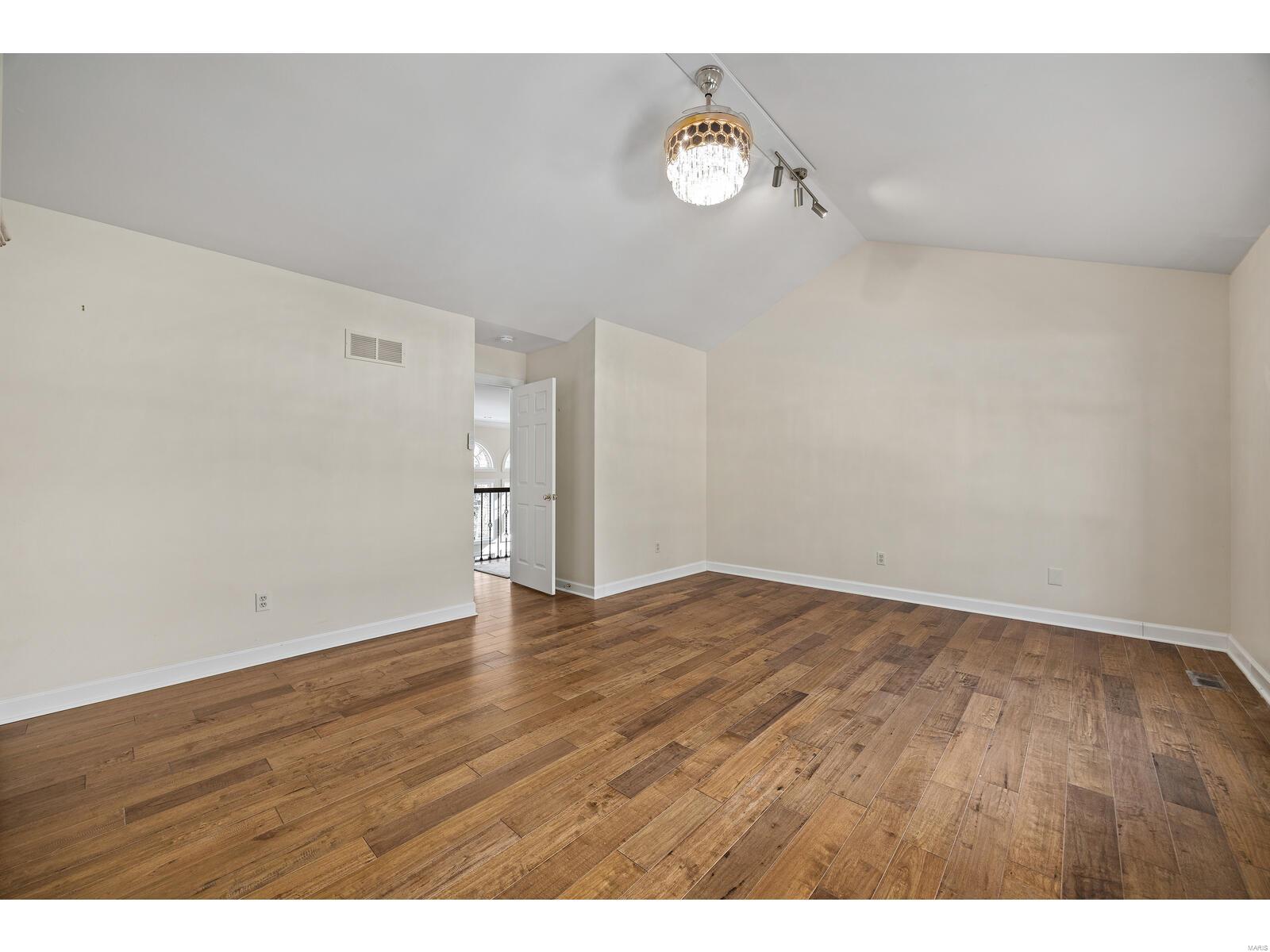 235 Saint Georges Drive