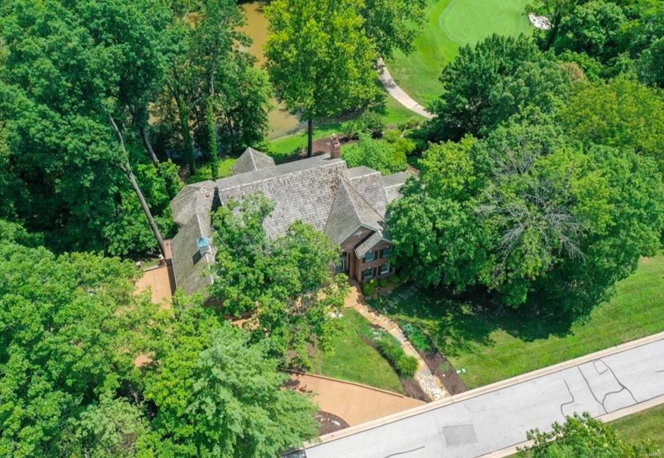 235 Saint Georges Drive