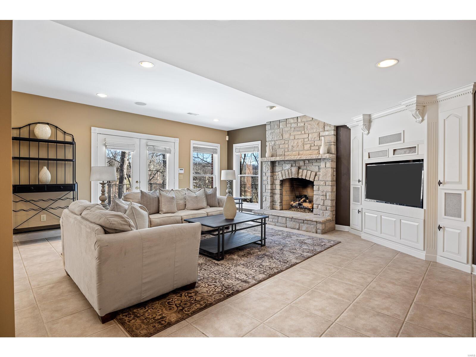 235 Saint Georges Drive