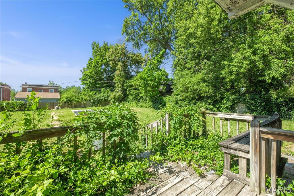 6014 W Cabanne Place