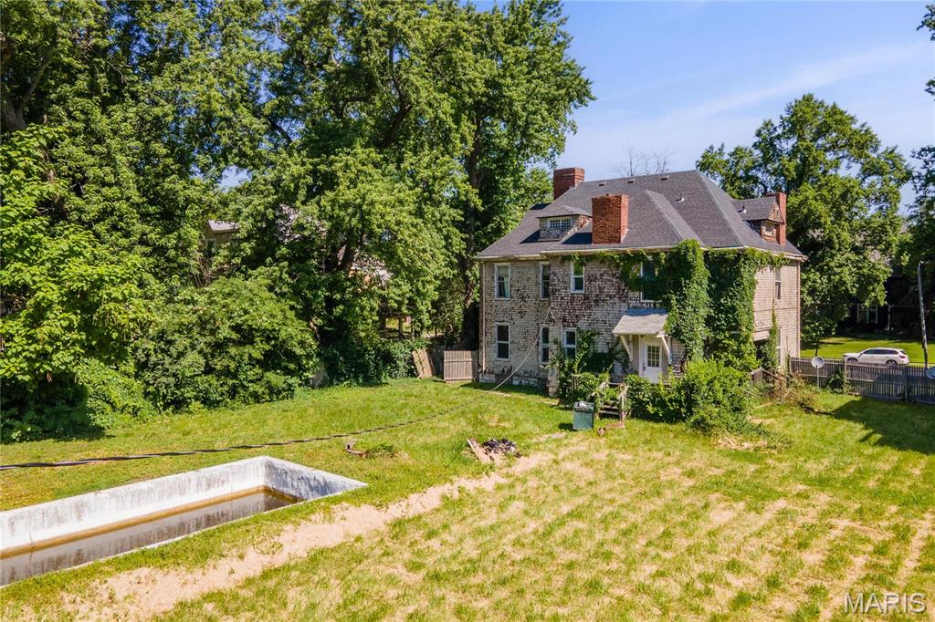 6014 W Cabanne Place