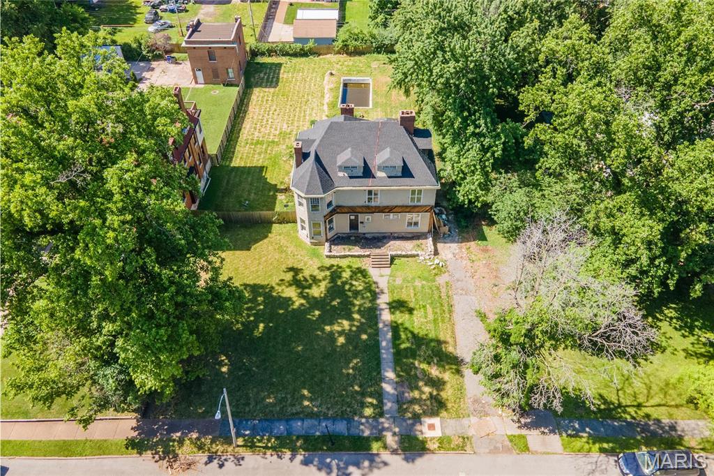 6014 W Cabanne Place