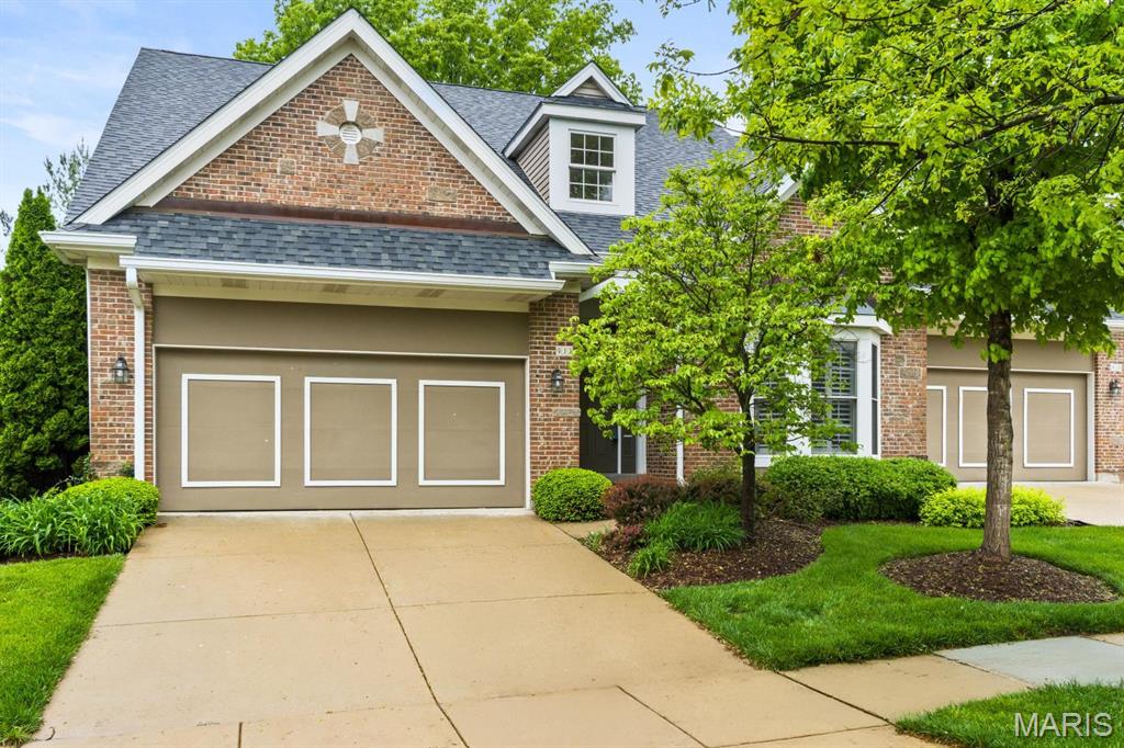 932 Chesterfield Villas Circle