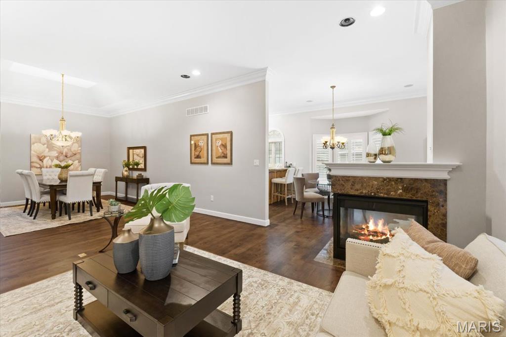 932 Chesterfield Villas Circle