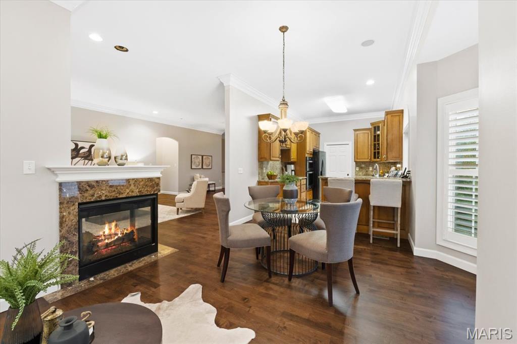 932 Chesterfield Villas Circle