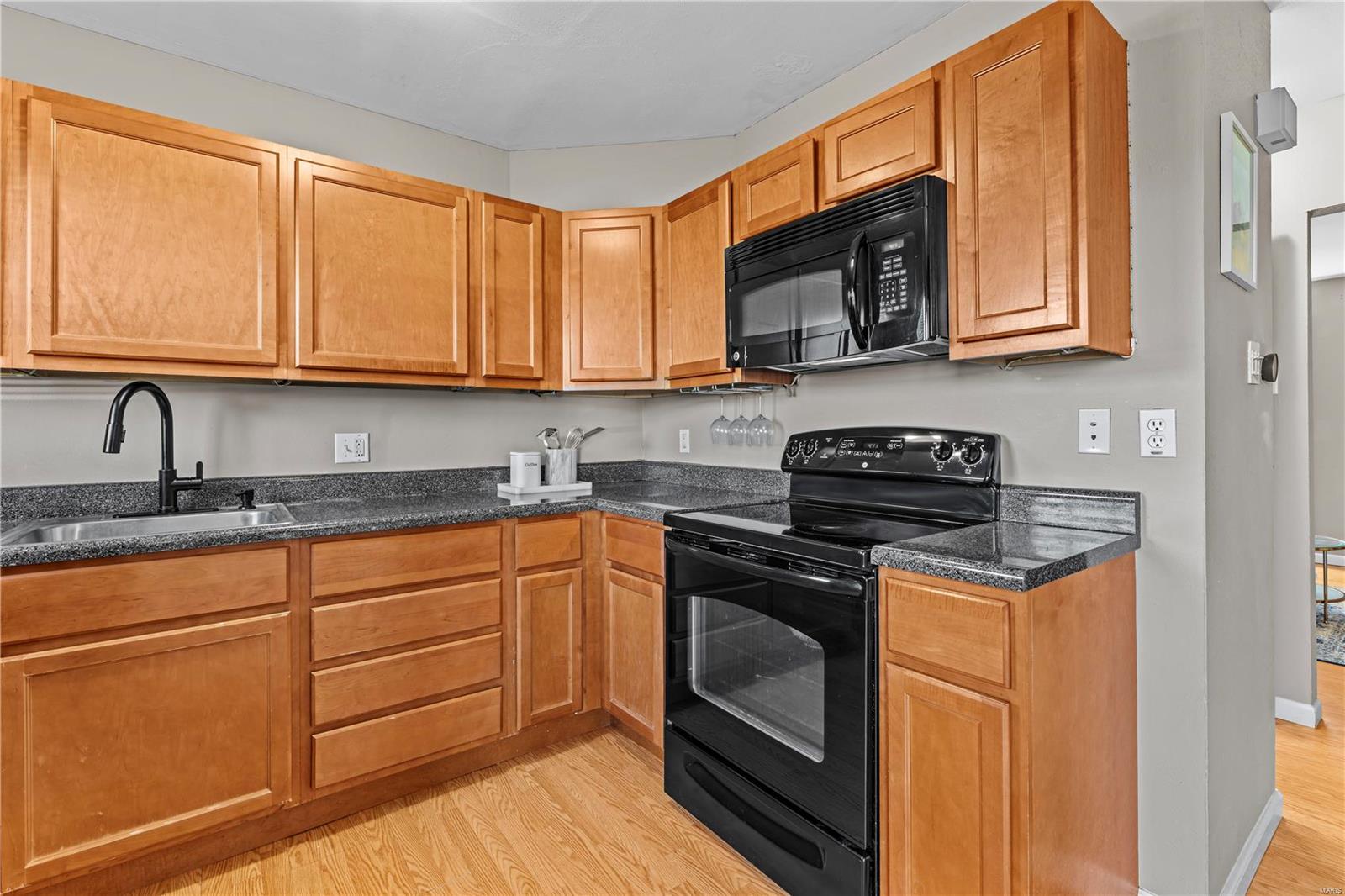 1202 Clarkson Court Unit: 1202