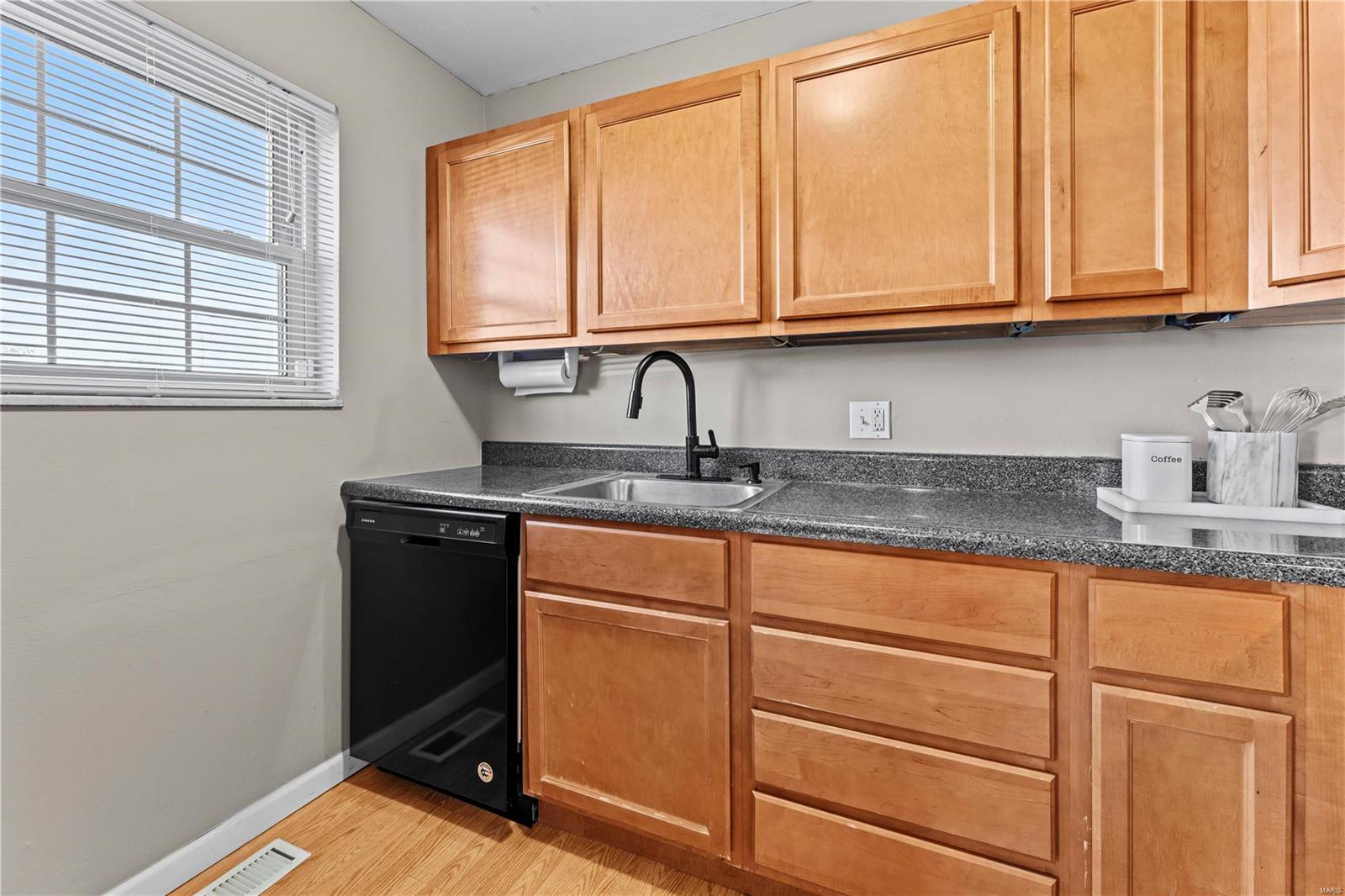 1202 Clarkson Court Unit: 1202