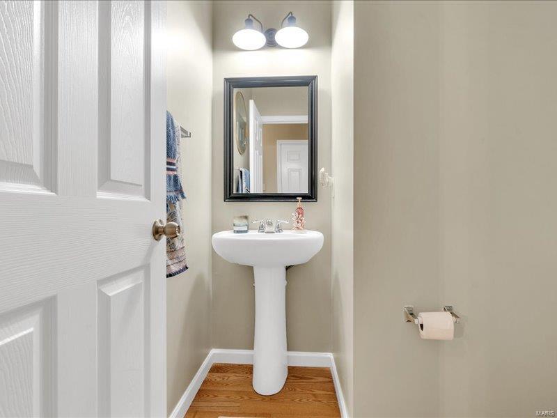 42 Country Stone Court