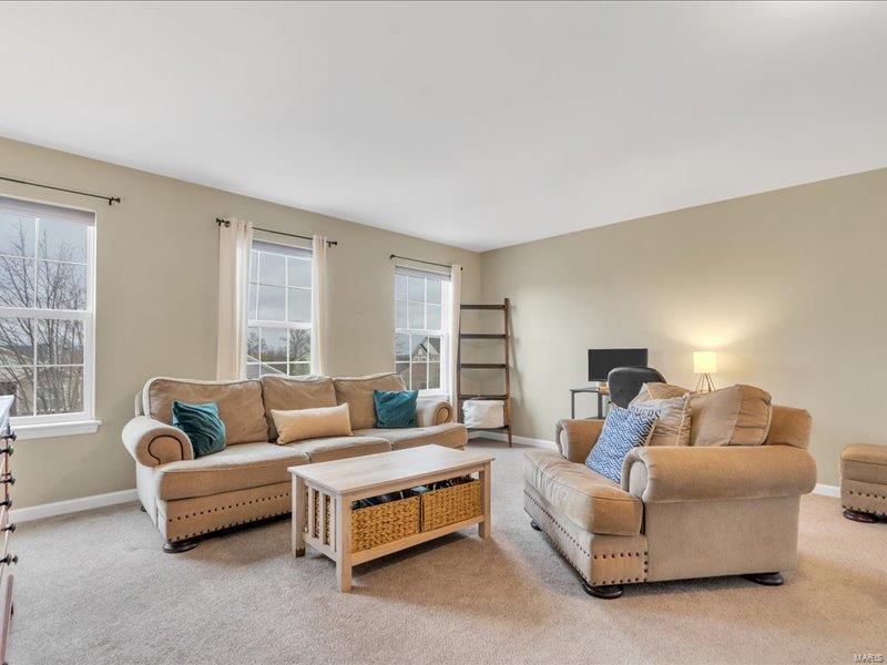 42 Country Stone Court