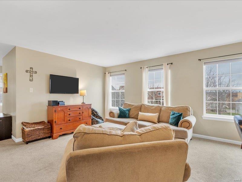 42 Country Stone Court