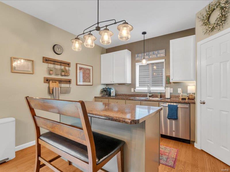 42 Country Stone Court