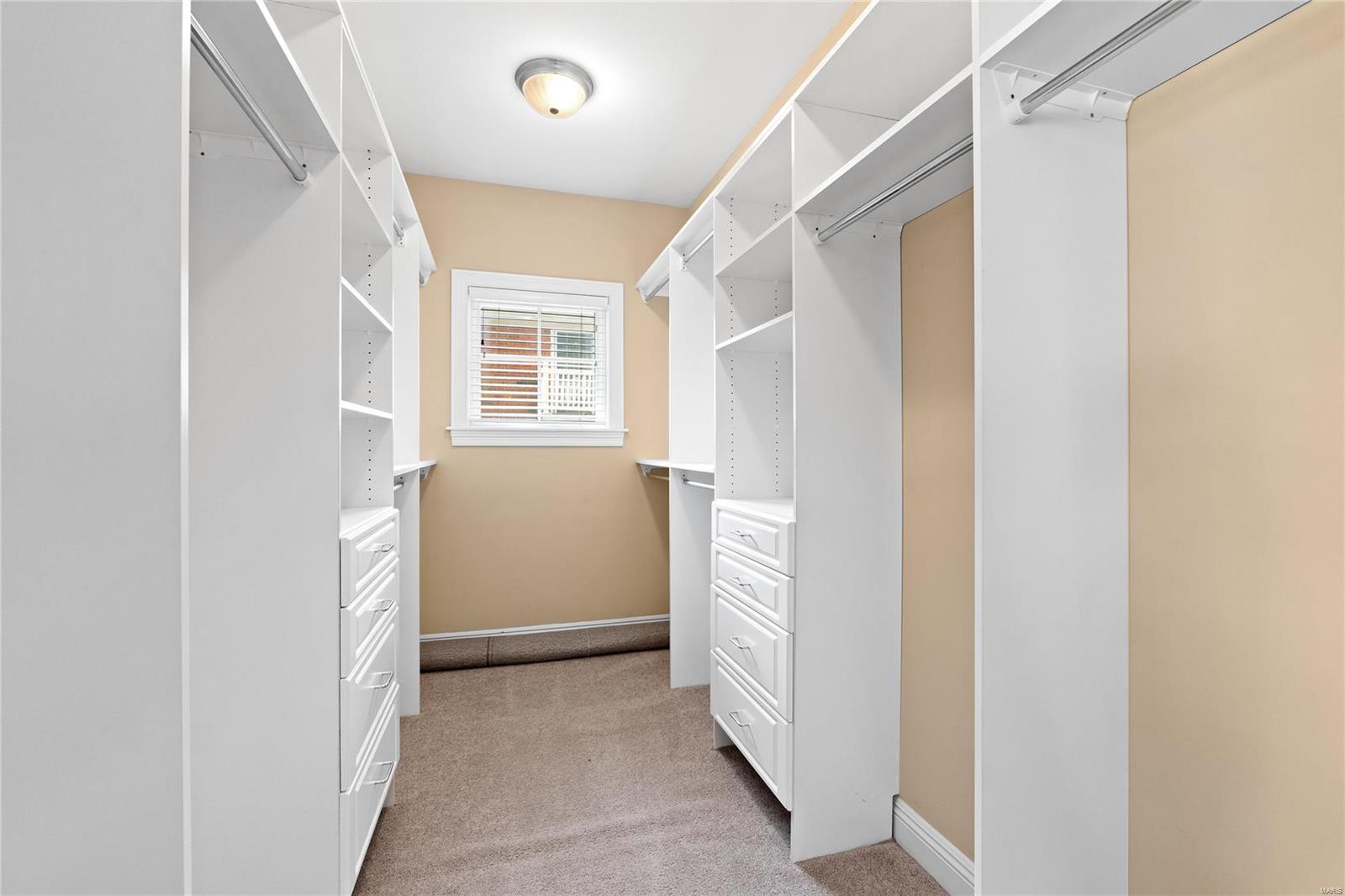 125 E Clinton Place Unit: 1A