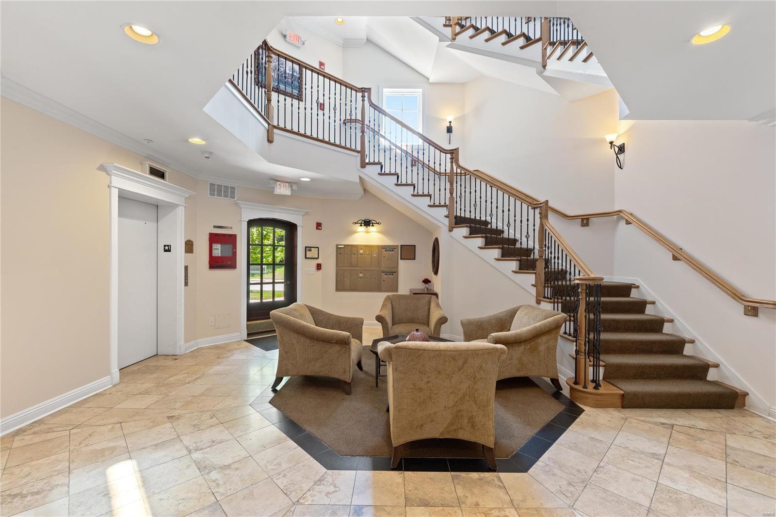 125 E Clinton Place Unit: 1A