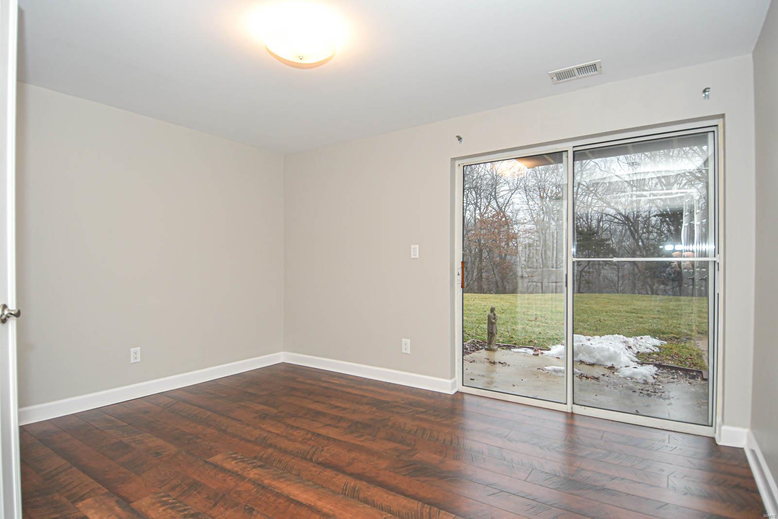 567 Woodhill Estates