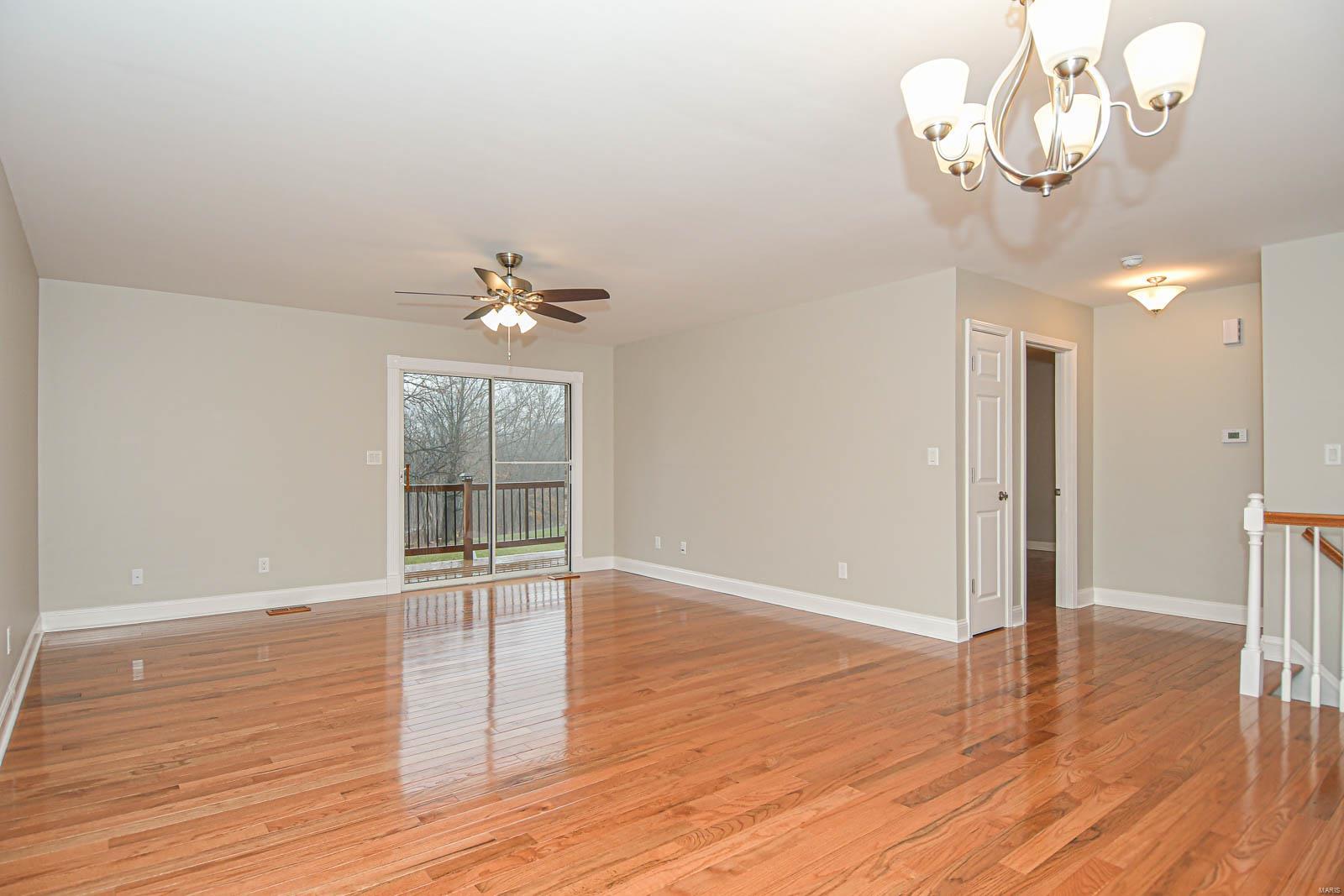 567 Woodhill Estates