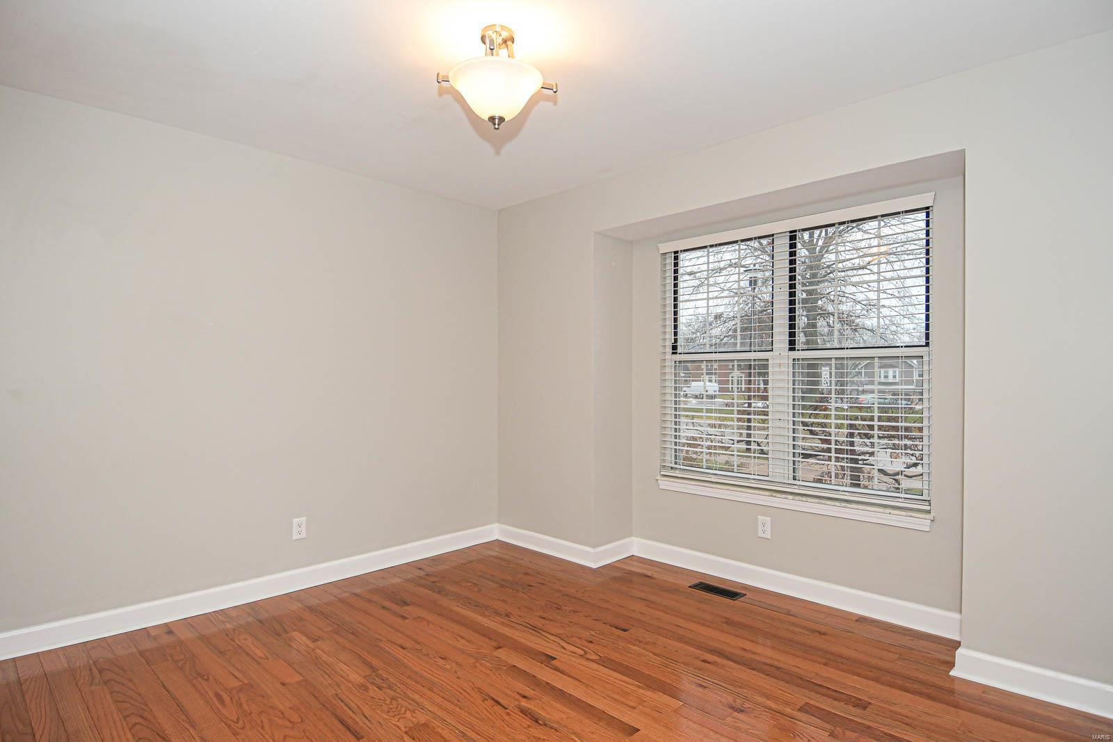 567 Woodhill Estates