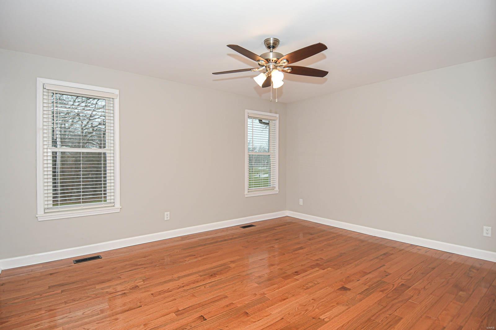 567 Woodhill Estates