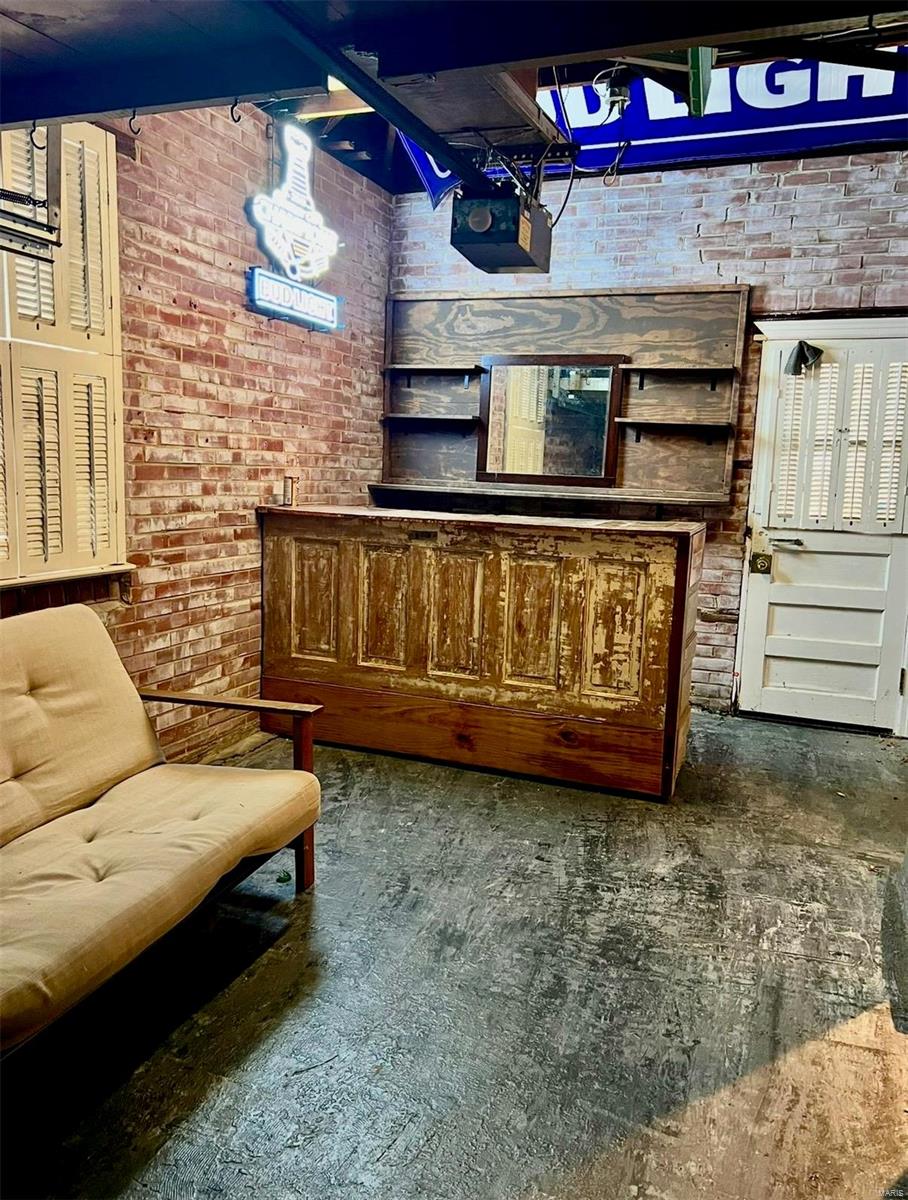 2547 High School Drive