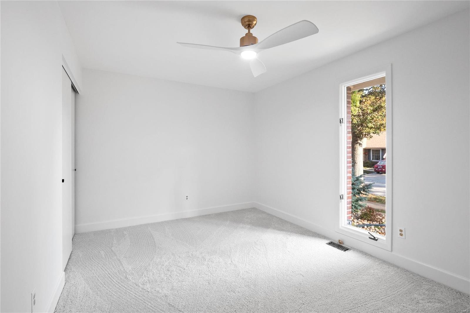 15579 Summer Lake Drive