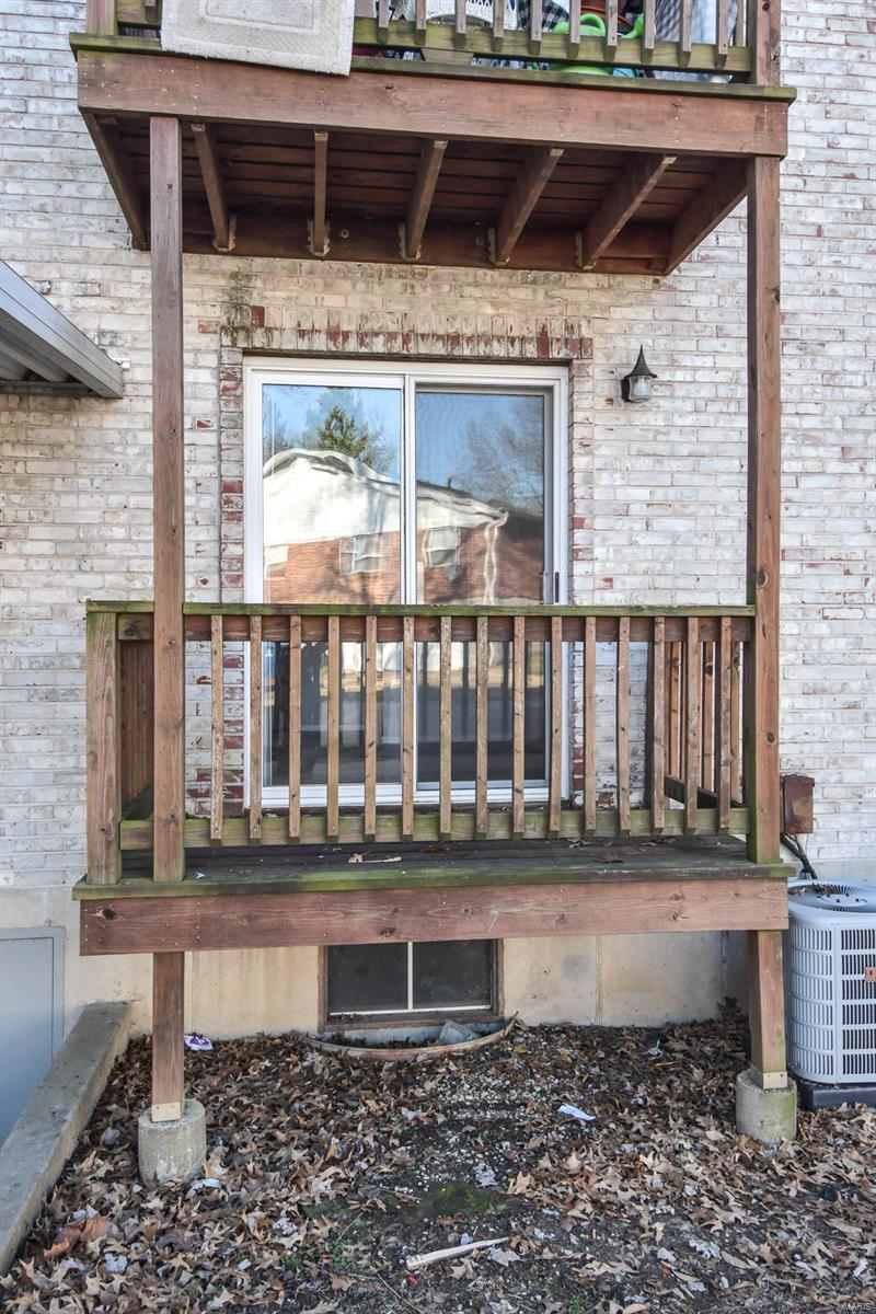 10221 Squire Meadows Unit: B