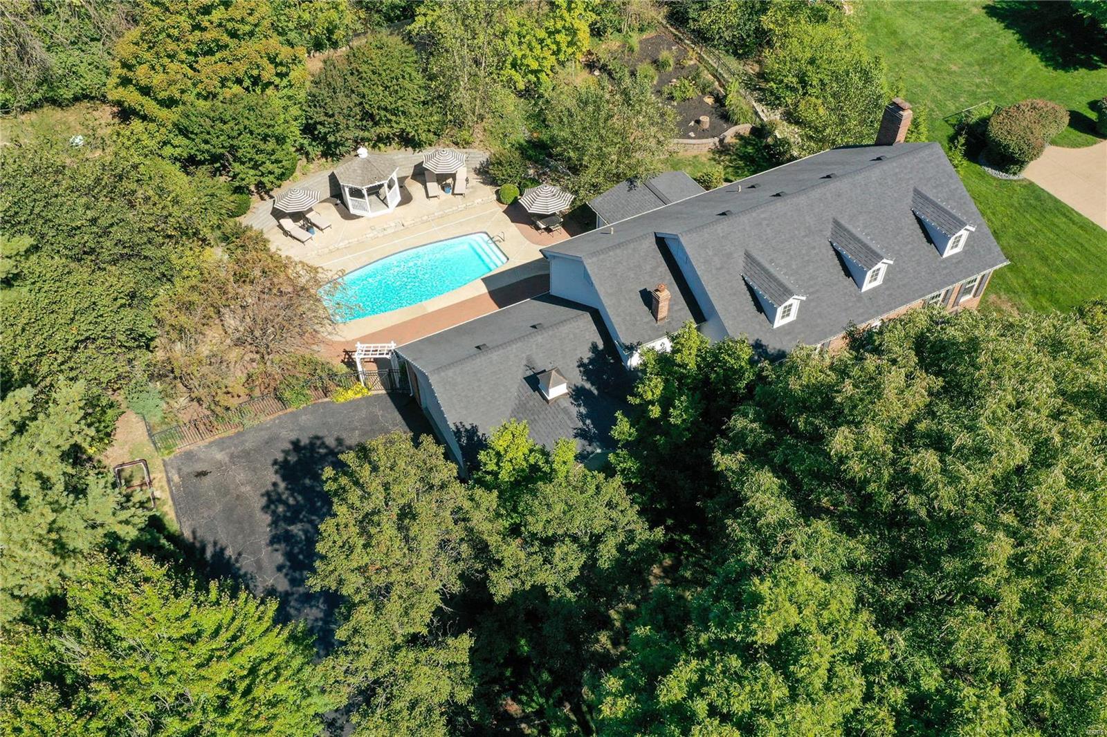 1715 Mason Knoll Road