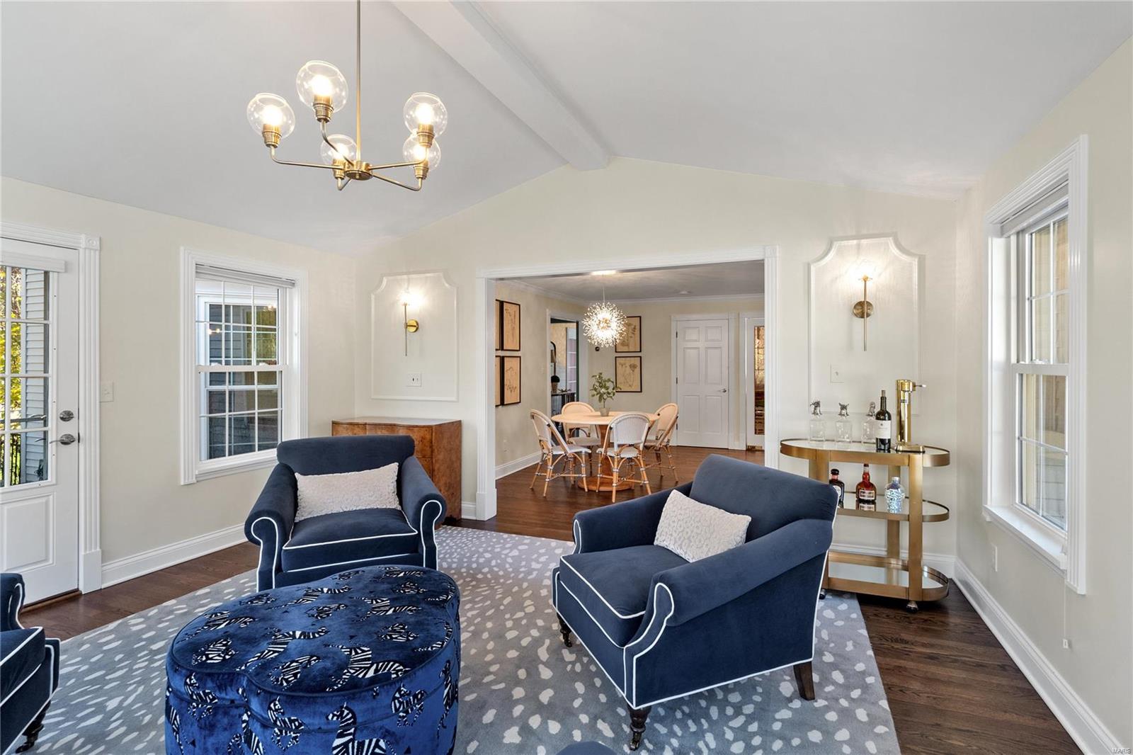 1715 Mason Knoll Road