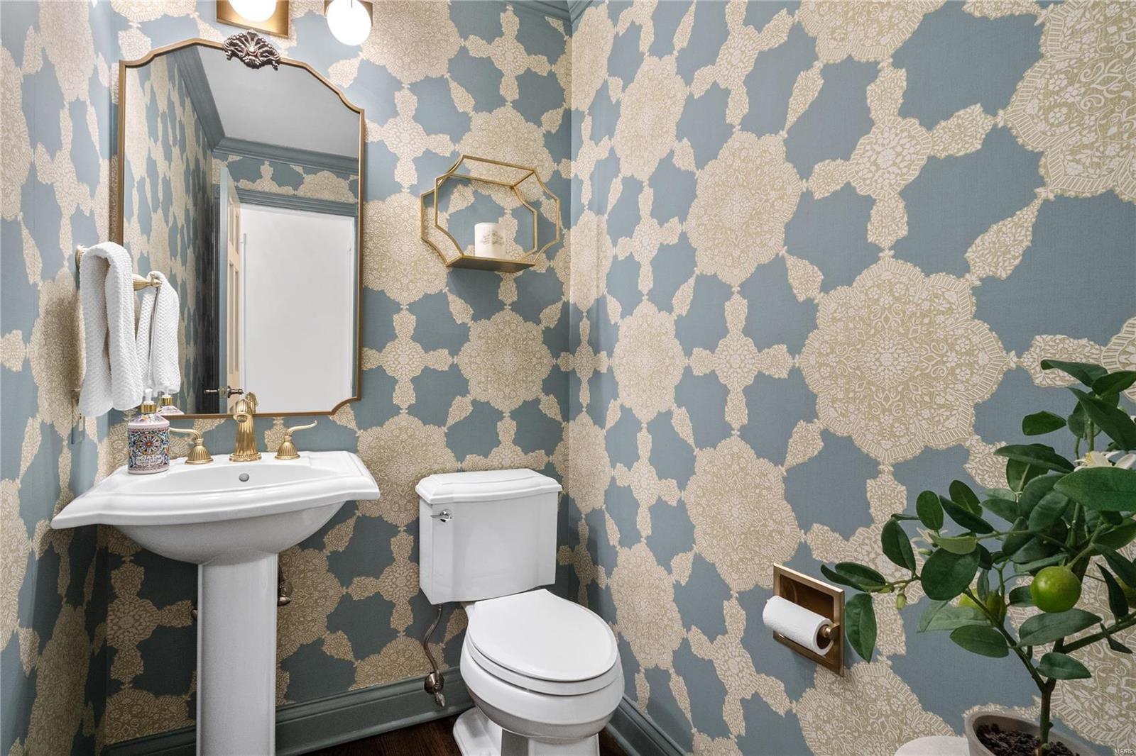 1715 Mason Knoll Road